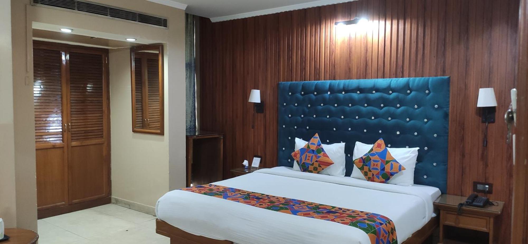 Hotel Conclave Executive New Delhi Ngoại thất bức ảnh